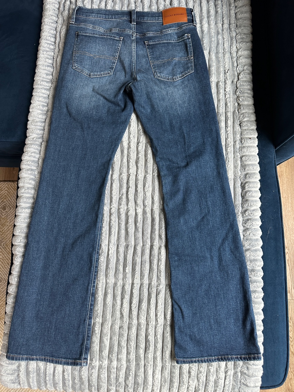 Lucky Brand sweet midrise boot jeans with stretch - Picture 6 of 11